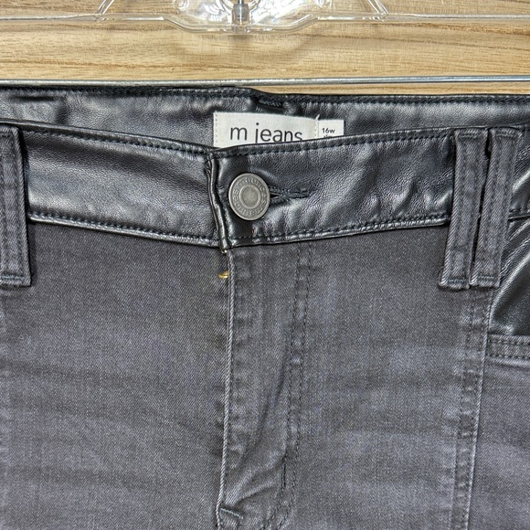 M J Maurices Jeans Black Faux Leather Accent Slim Straight Ankle Hi-Rise Nwt 16w - Picture 5 of 13